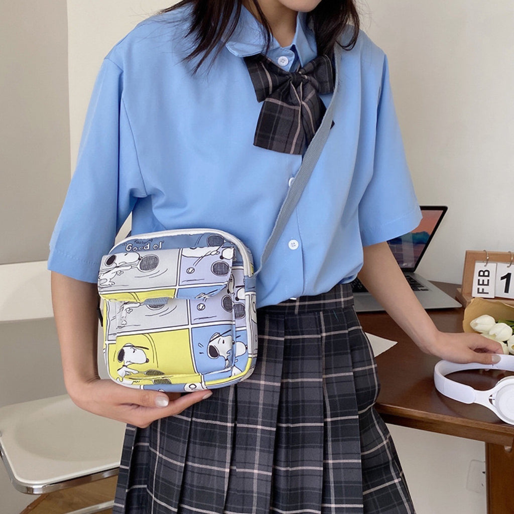 小包包斜挎包卡通设计2023年流行新款潮流女包时尚单肩通勤小方包