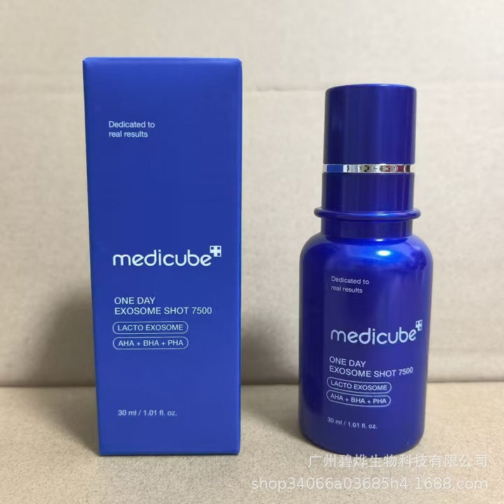跨境Medicube美蒂秋芙紧致精华液面霜爽肤水洗面奶隔离乳撕拉面膜