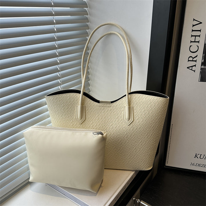 Handheld Tote Bag Women New Large Capacity Commuter Versatile Shoulder Bag Underarm Bag Unique