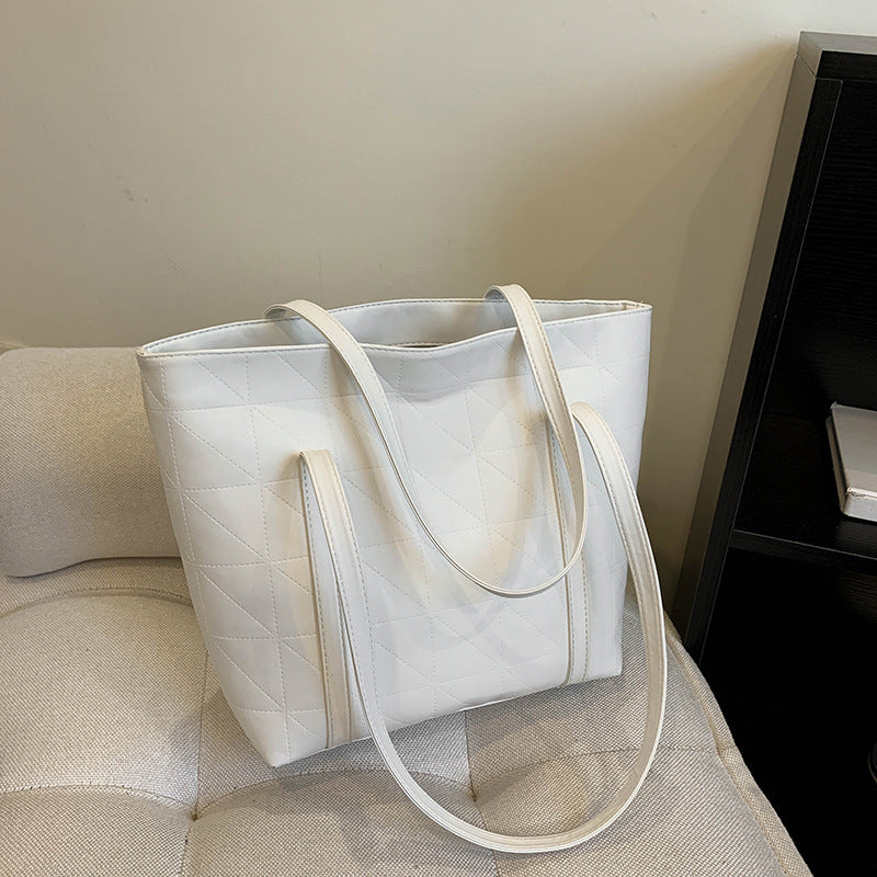 Large Capacity Retro Single Shoulder Bag – Women's New Spring Fashion Bag