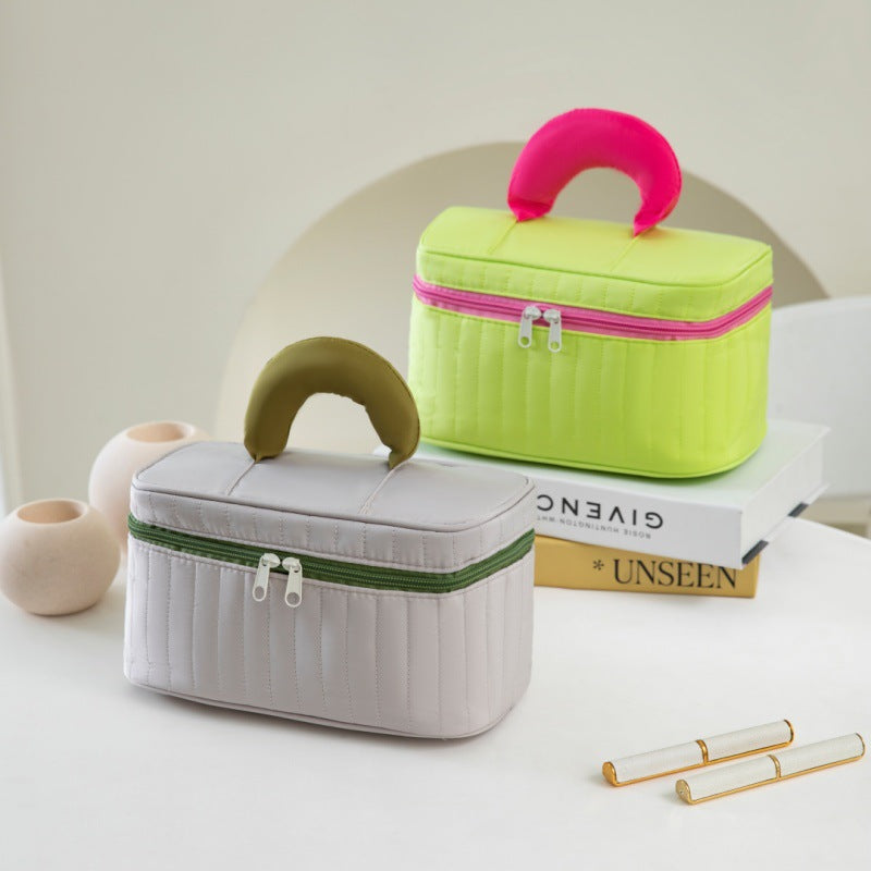 New Handheld Makeup Large Capacity Premium Quality Portable Makeup Storage