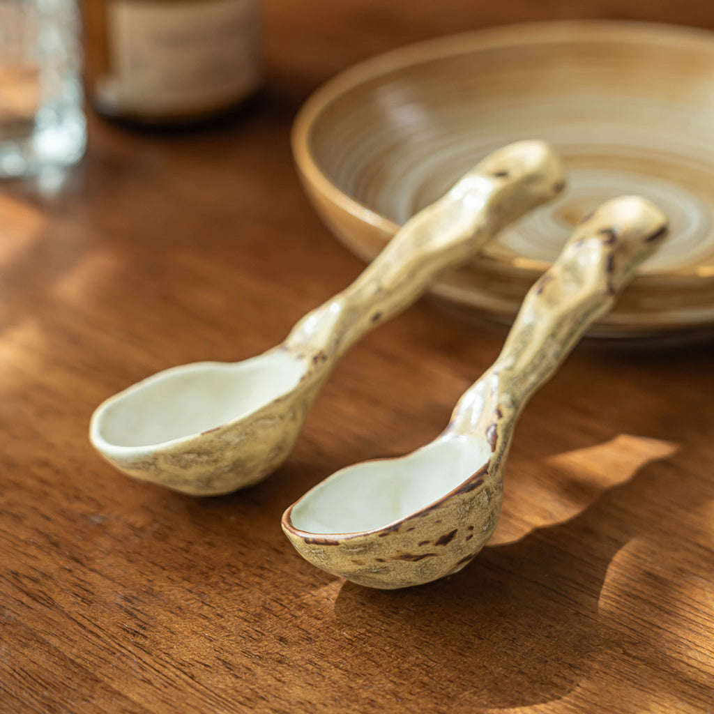 好看的勺子陶瓷家用汤勺粗陶餐具甜品勺复古手工调羹勺批发小勺子