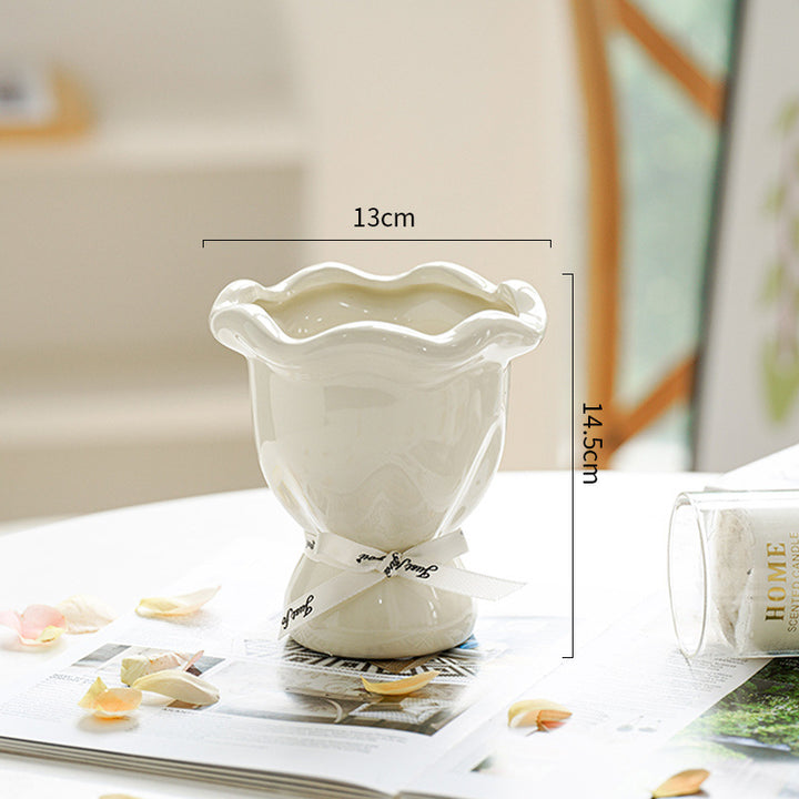 French Cream Style Light Luxury Ceramic Vintage Living Room Ornament Large Wholesale