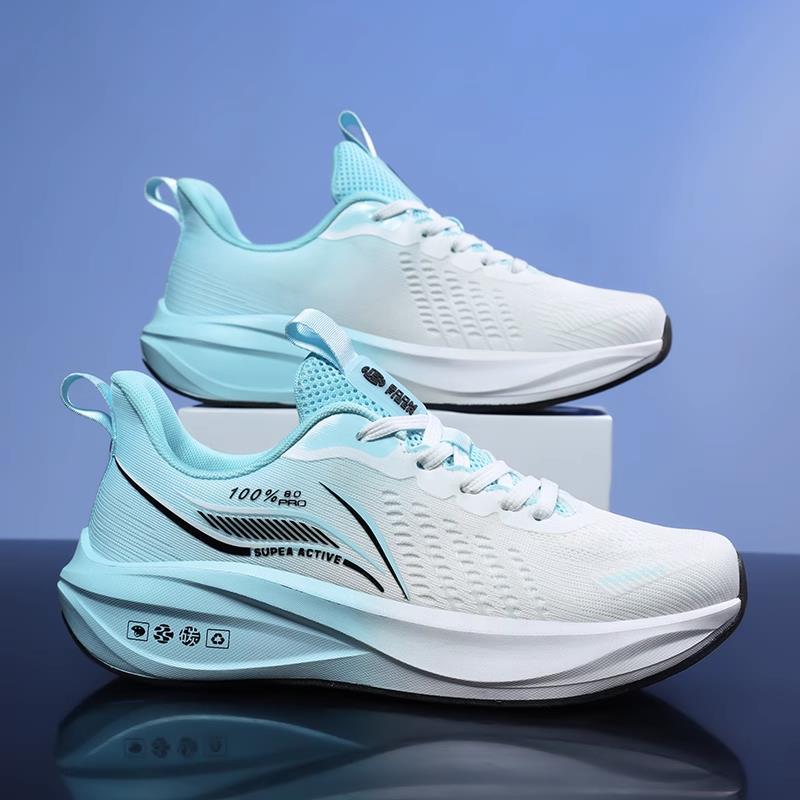 Running Shoes Men Spring New Breathable Ultra Light Sneakers Shoes