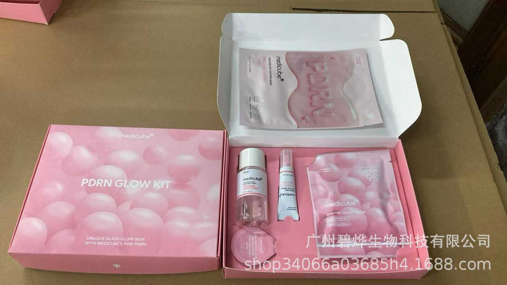 跨境Medicube美蒂秋芙紧致精华液面霜爽肤水洗面奶隔离乳撕拉面膜