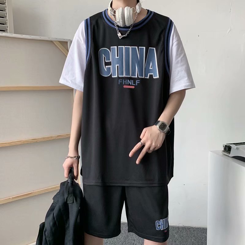 情侣运动套装日系男韩版港风t恤夏季短袖短裤一套搭配帅气篮球衣