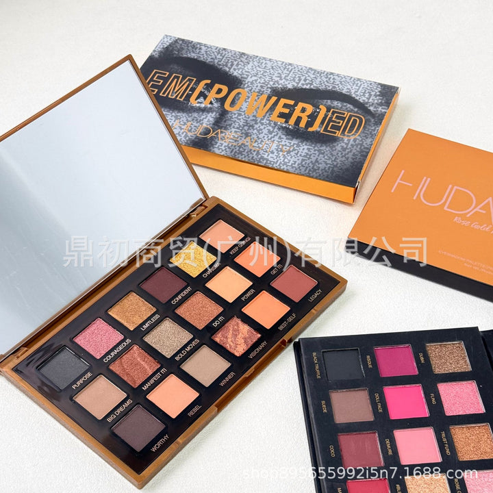 胡达美丽HUDA BEAUTY 18色眼影盘圣诞权重金属em power ed/rose