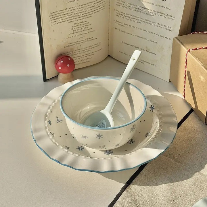 【初雪】新款高温釉下彩陶瓷餐具套装ins风奶蓝色简约家用碗盘