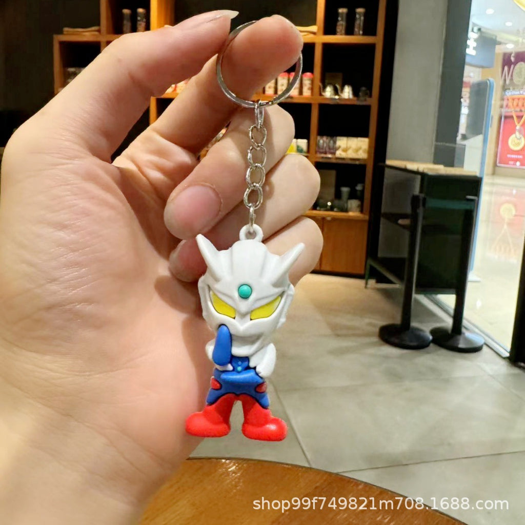 卡通奥特战士钥匙扣咸蛋超人汽车包包可爱挂件立体公仔创意礼物饰