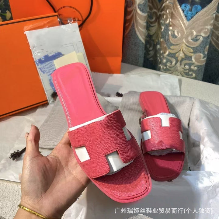 外贸批发经典H女鞋平底居家一字平跟沙滩休闲凉鞋外穿百搭泡沫