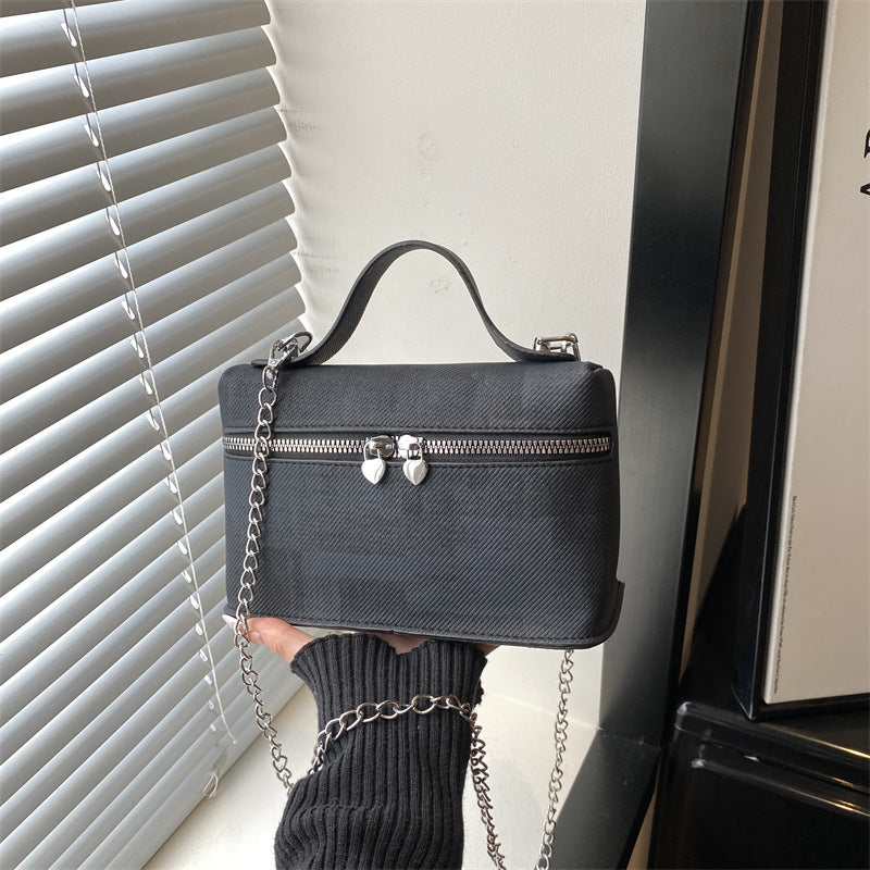 Trendy Women Small Square Bag