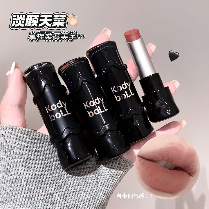 Kodyboll Matte Lipstick