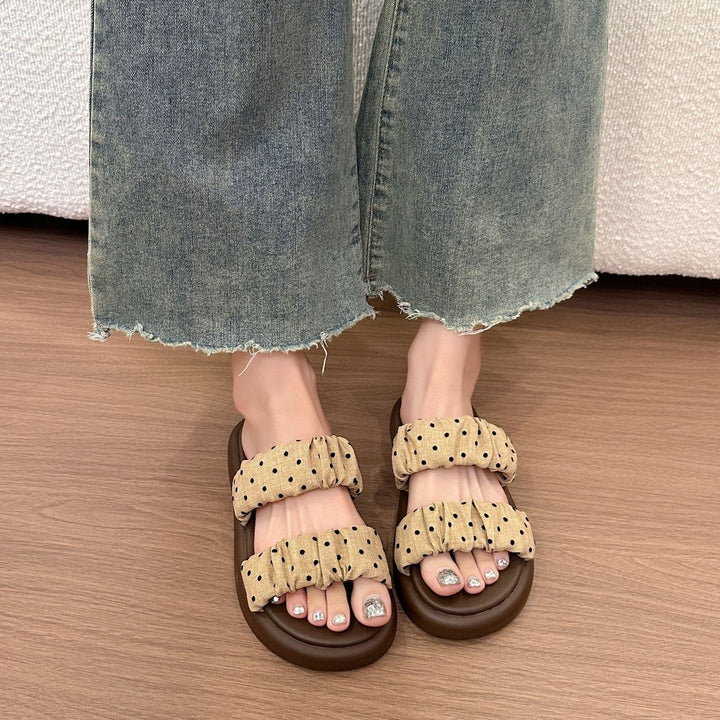厚底平底凉拖鞋女外穿夏2026新款巨好看不累脚海边沙滩度假风凉鞋