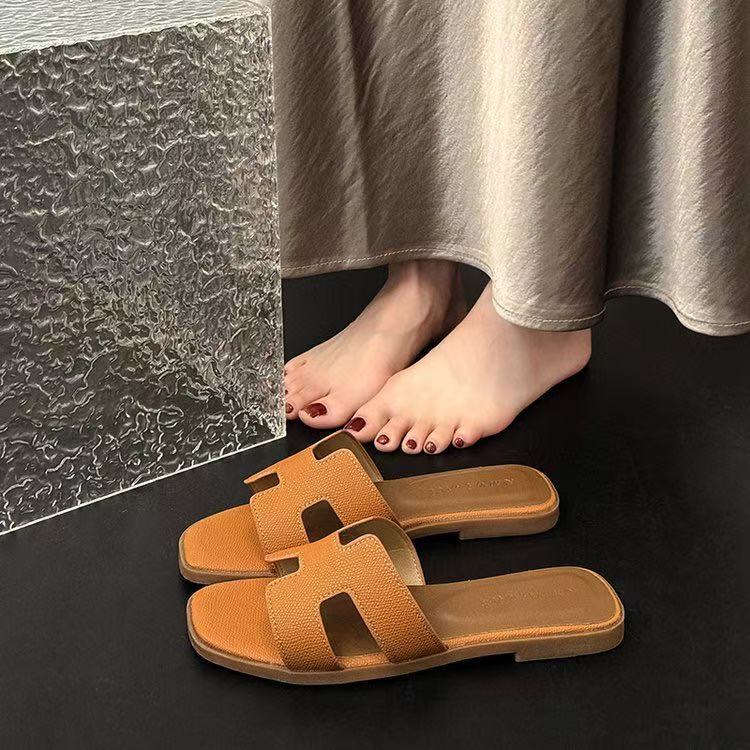 美翻了~平底拖鞋女夏季法式小香风一字带复古凉鞋沙滩拖百搭