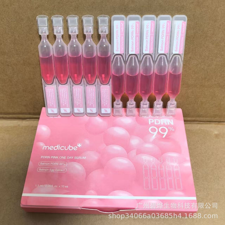 跨境Medicube美蒂秋芙紧致精华液面霜爽肤水洗面奶隔离乳撕拉面膜