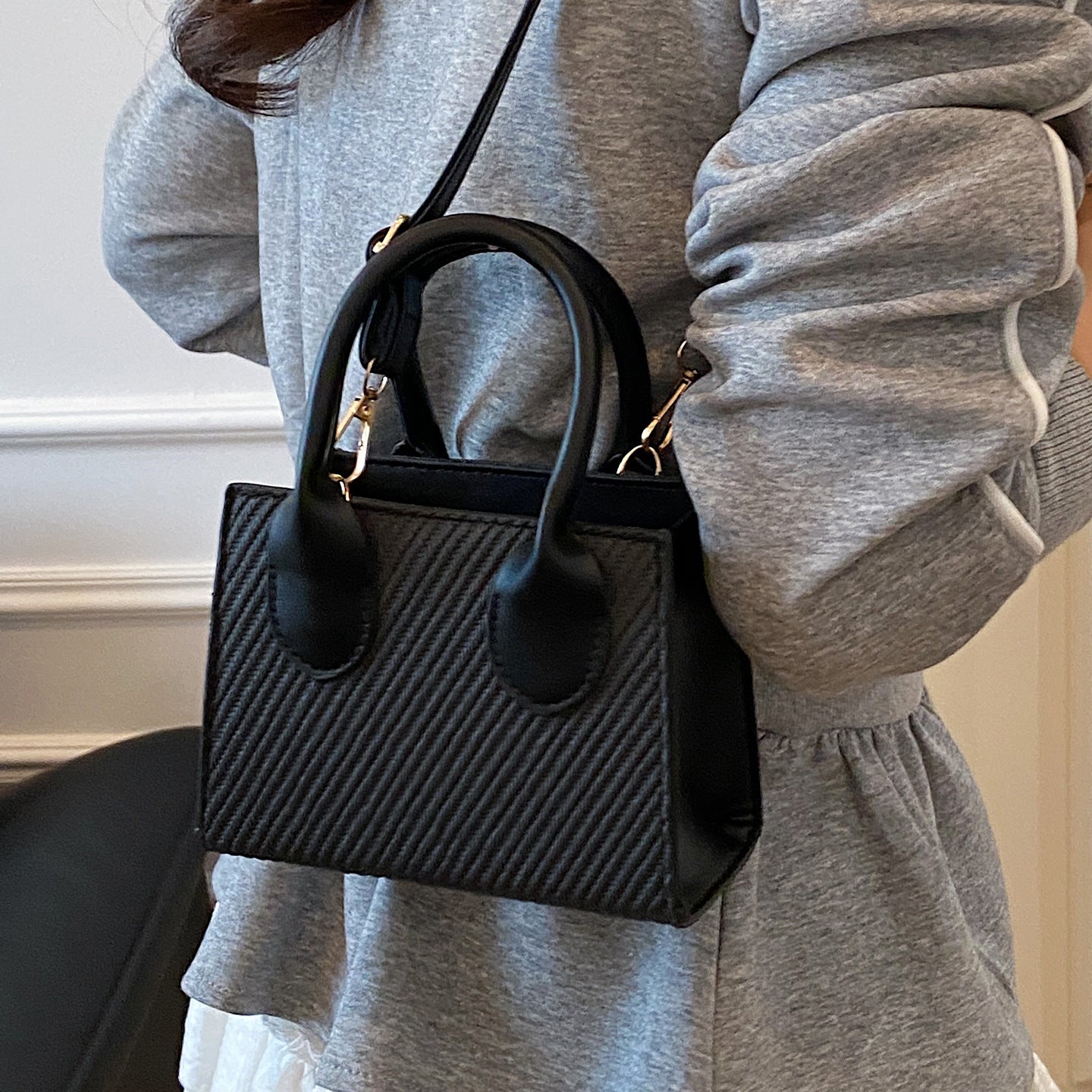 Korean Style Simple Crossbody Personality Small Square Bag2024Summer new style casual stylish single-shoulder bag corduroy handbag