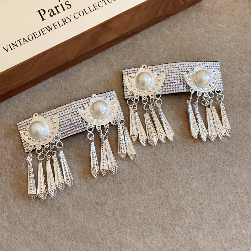 Ethnic Style Velvet Bell Tassel Headband New Chinese Style National Trend High Skull Top Headband Niche High-end Retro Hair Accessory