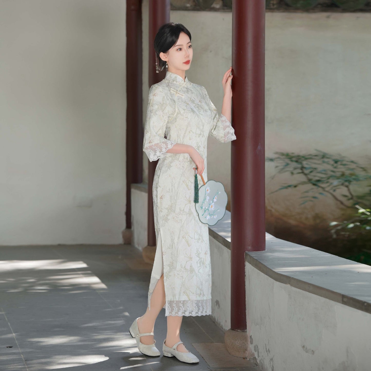 Vintage Cheongsam Improved Version Dress with Oversized Sleeves Elegant Artistic Long Style2025Spring and Summer New Wholesale