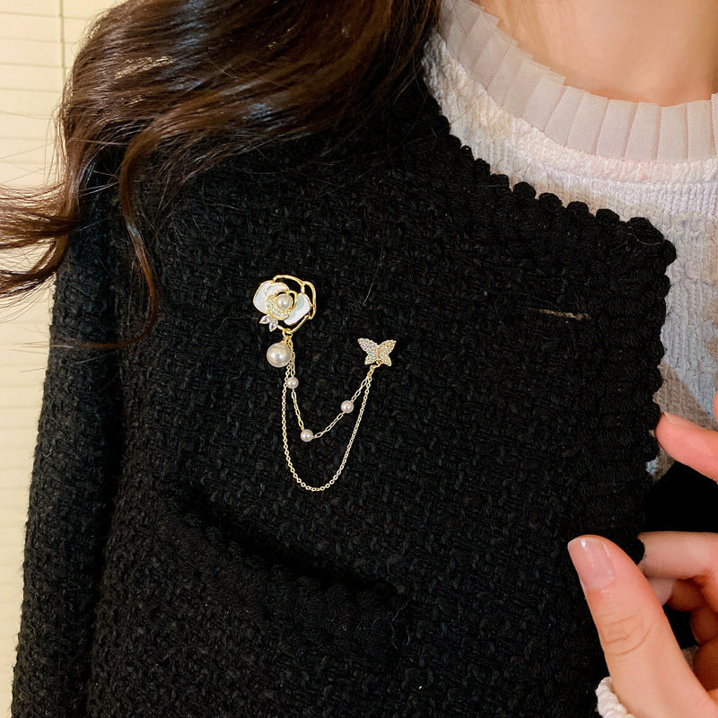 Inlaid Diamond Pearl Digital Flower Brooch French Light Luxury Elegant Pin Fashion Niche High-end Suit Accessory for Women