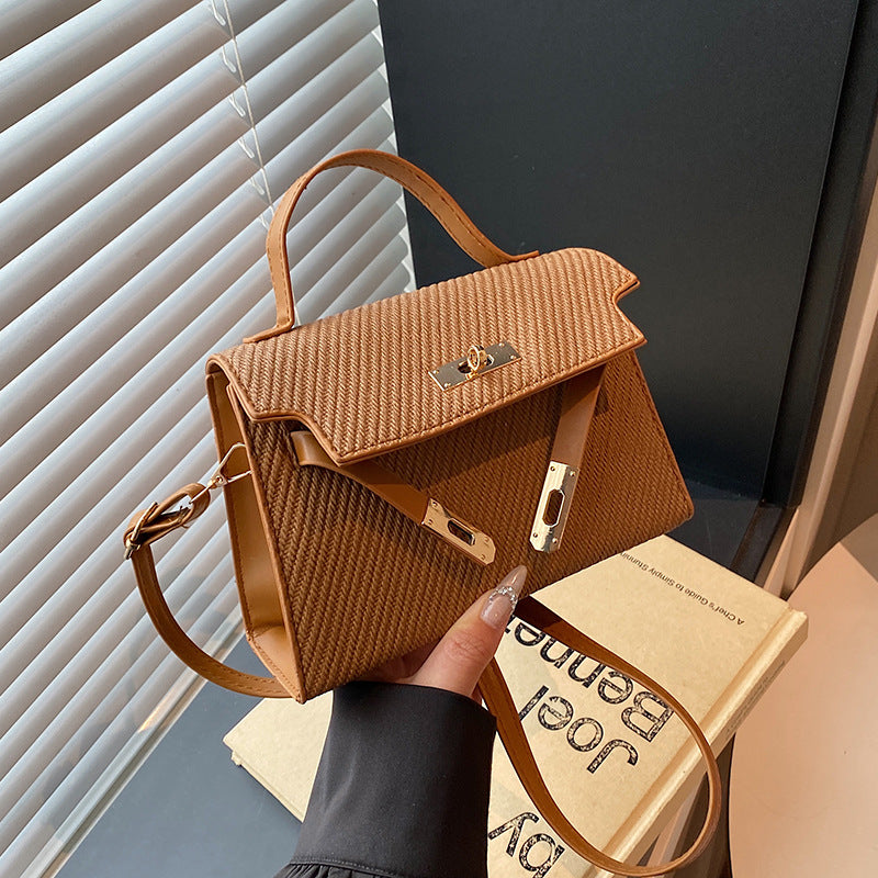 Bag2024New Fashion Small Square Bag Texture PU Handbag Retro Simple Shoulder Bag Trendy Versatile Crossbody