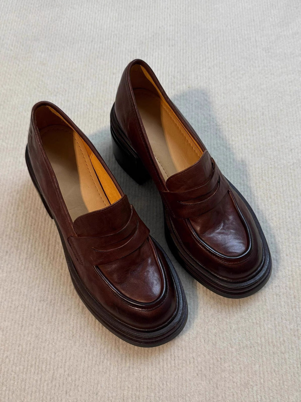 Soft Leather Version~Lancui Thick-Soled Chunky Heel Loafers for Women, Retro Style, Height-Increasing Slip-On Simple Leather Shoes for Petite Women
