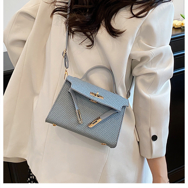 Bag2024New Fashion Small Square Bag Texture PU Handbag Retro Simple Shoulder Bag Trendy Versatile Crossbody