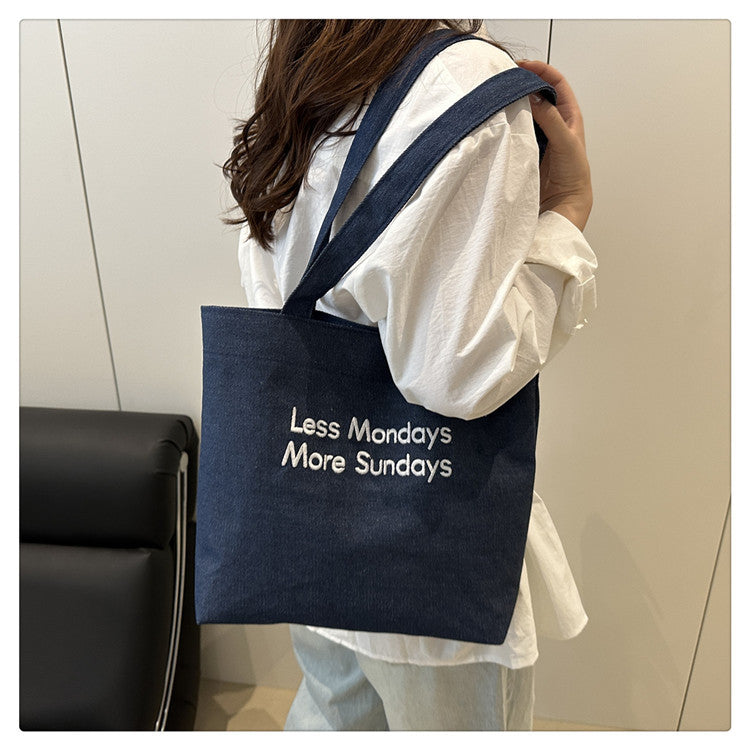 Vintage American Style Canvas Bag ins Large Capacity Student Commuter Artistic Single Shoulder Bag for Class Tote Bag for Women