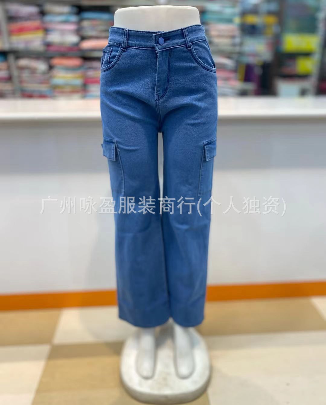 Simple pocket jeans Multi-pocket Women's Jeans Cargo Pants Wholesale cargo jeans