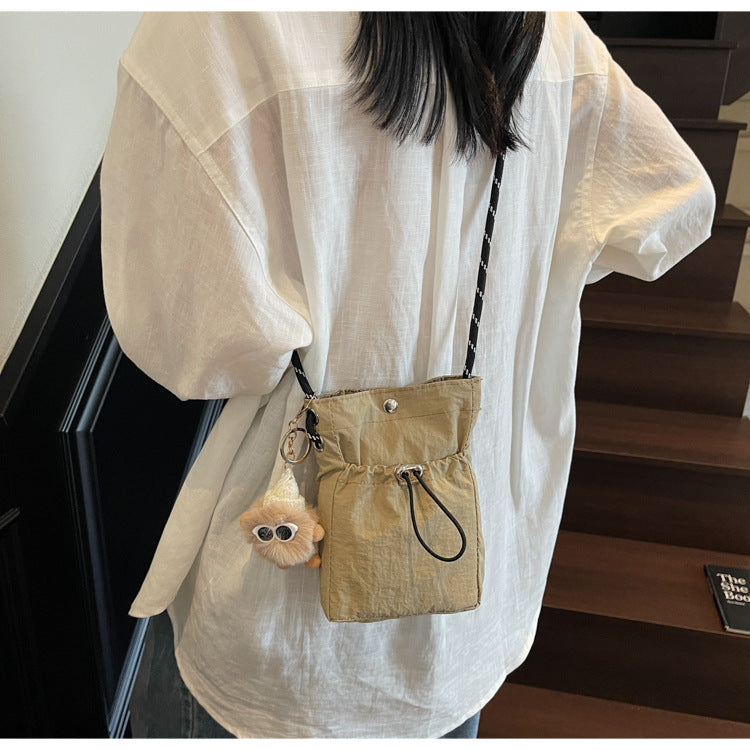 Internet celebrity ins Single Shoulder Crossbody Drawstring Small Bag2025Niche Fashion Lightweight mini Women's Nylon Phone Bag