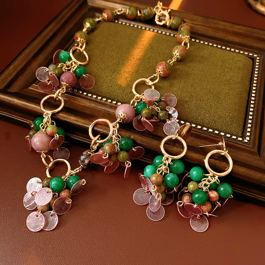 Medieval vintage Jewelry Set Natural Stone Shell Tassel Pendant Earrings Light Luxury High-end Vintage Necklace
