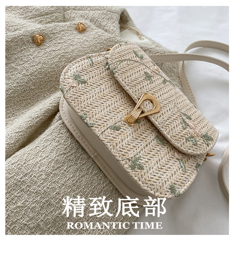 This year's trendy fashion straw woven small bag for women in summer2024New Trendy Versatile Lace Woven Single Shoulder Crossbody Bag for Women