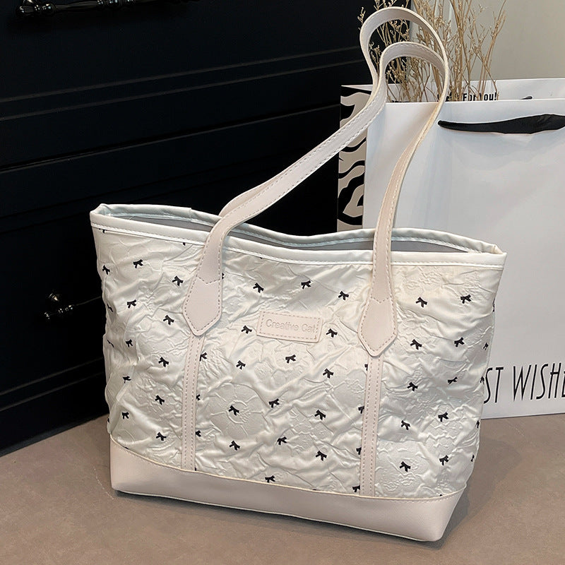 Class Commuting Tote Bag Large Capacity Heart Summer Stylish2025New style casual bowknot single shoulder underarm bag