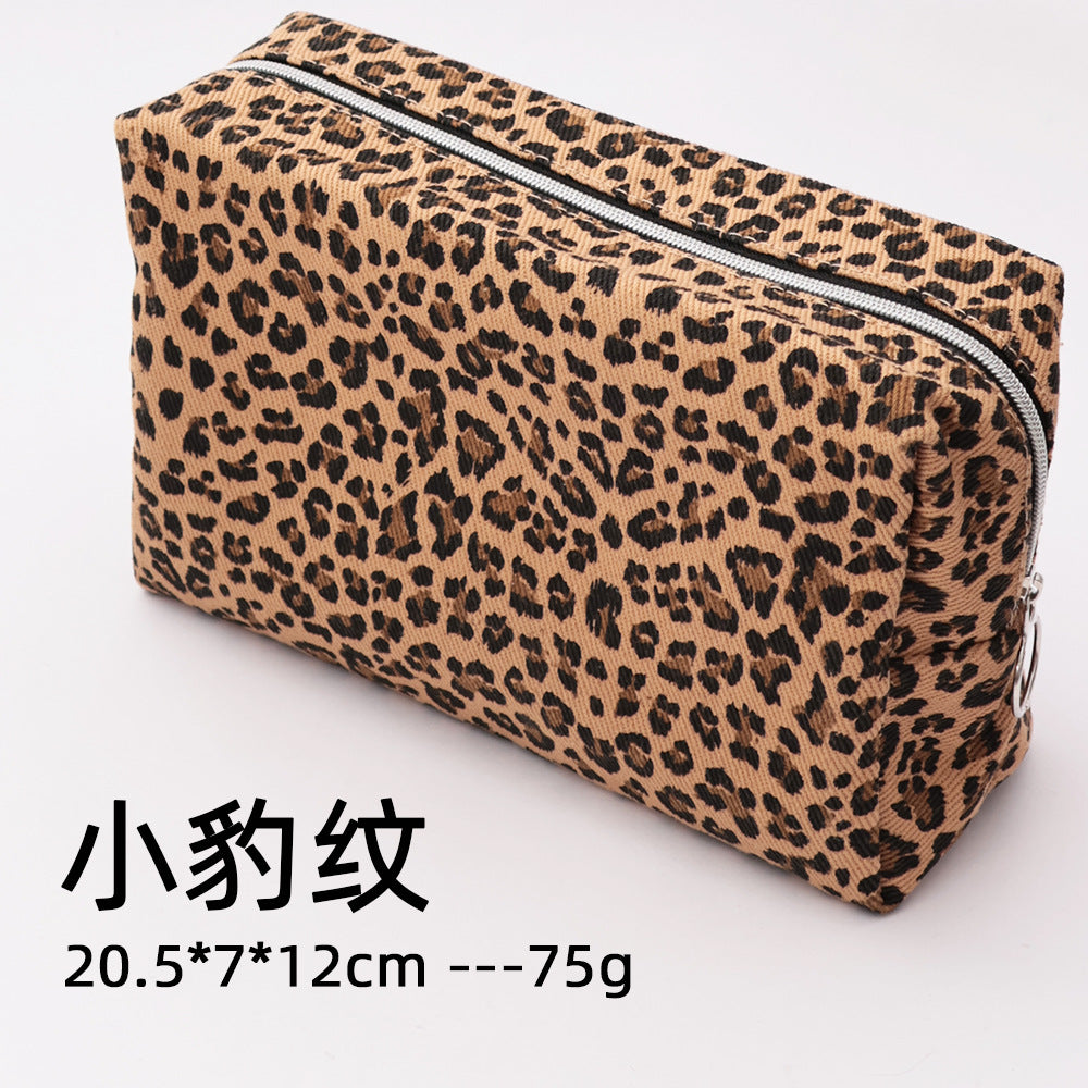 2025New Women's Travel Denim Makeup Bag Large Capacity Portable Outing Cosmetic Organizer Custom Design