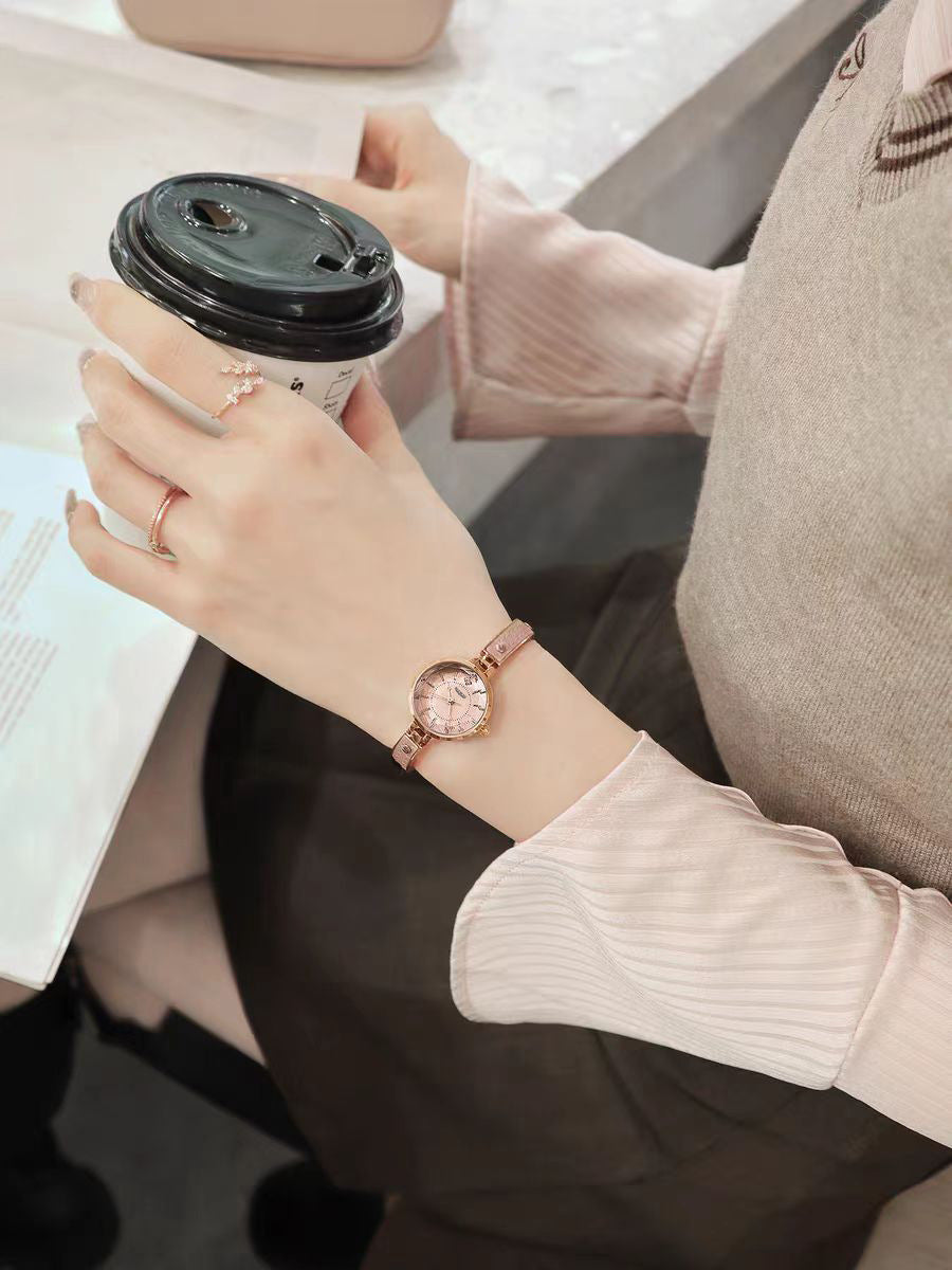 Dishidu Dishidu Women's Watch Bracelet Watch Exquisite Compact Women's Light Luxury Niche Quartz Women's Watch High Aesthetic