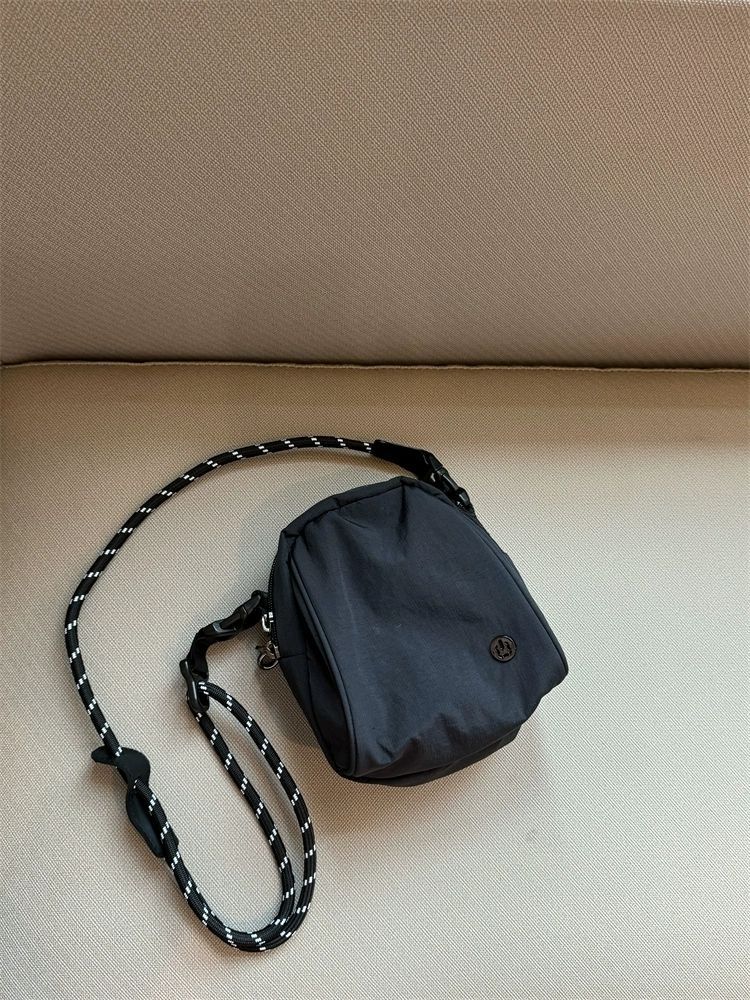 Work Commute Bag Super Popular Mobile Phone Women New Crossbody Handbag Mini Small Bag Portable Shoulder Bag