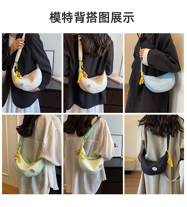Cute and Versatile Niche Canvas Small Bag for Women2023New Women's Bag Korean Version Crossbody Bag Fashion Single Shoulder Dumpling Bag