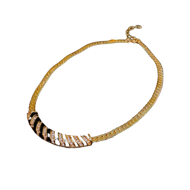Medieval vintage Necklace Real Gold Plated Diamond-Studded Curved Oil Drop Collarbone Chain Light Luxury High-End Necklace Wholesale