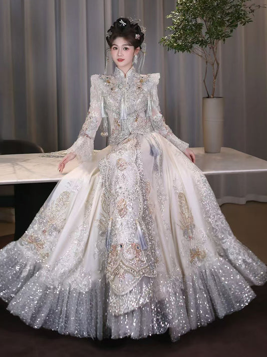 High-end silver Xiuhe Clothing New Model Rental Super Fairy2025Bridal Light Luxury Toast Dress Heavy Craft Dress Rental