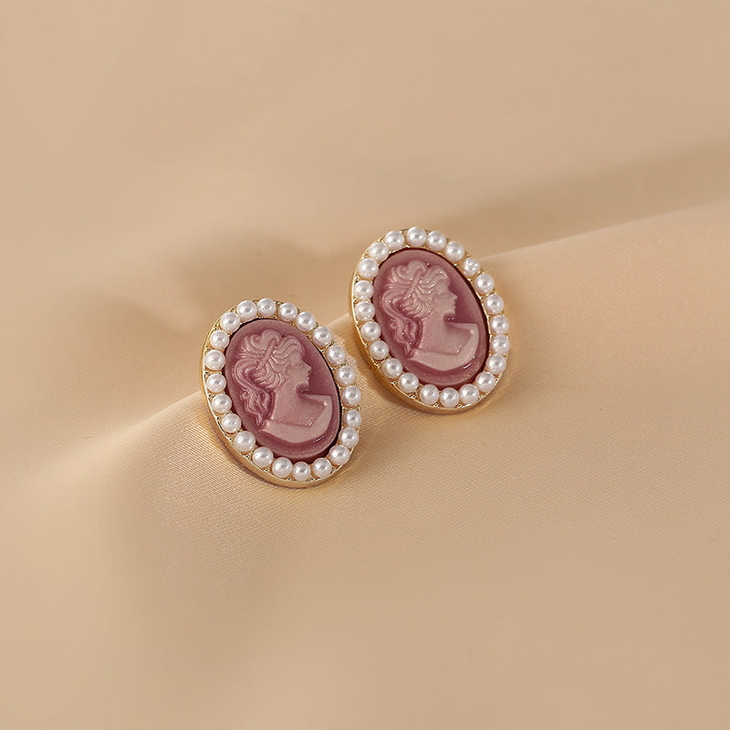 Pearl Earrings with a Sense of Sophistication Real Gold Electroplated Silver Needle French Retro Palace Style Earrings Versatile Ear Jewelry Wholesale