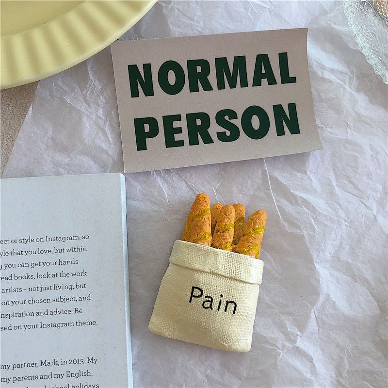 *Beautiful Little Aunt* Refrigerator Magnet 3D Creative Magnetic Sticker Simulation Food Bread Message Sticker Magnetic