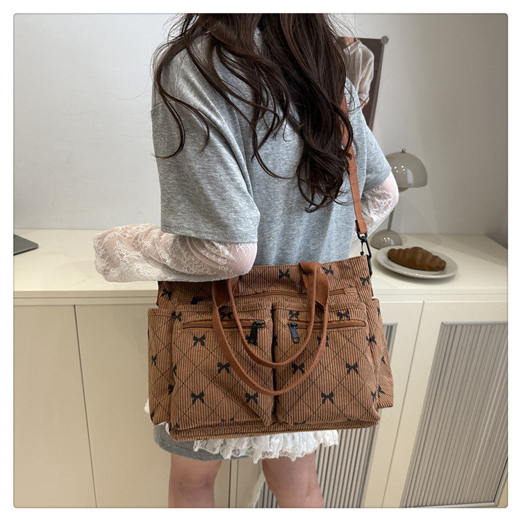 2025Summer New Simple Fashion Underarm Tote Bag This Year's Trendy Retro Commuter Shoulder Bag for Women