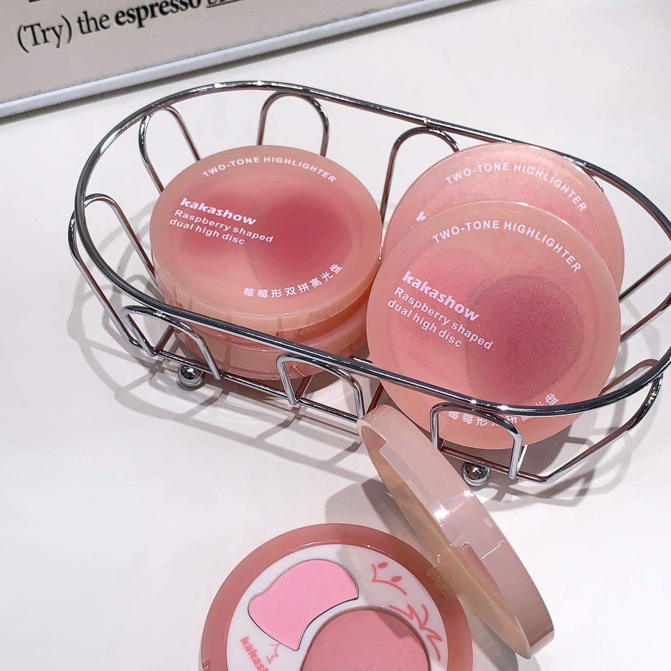 kakashow Raspberry-Shaped Dual Highlight Palette Low Saturation Cherry Blossom Pink Blush Eyeshadow Face Brightening Contouring C574