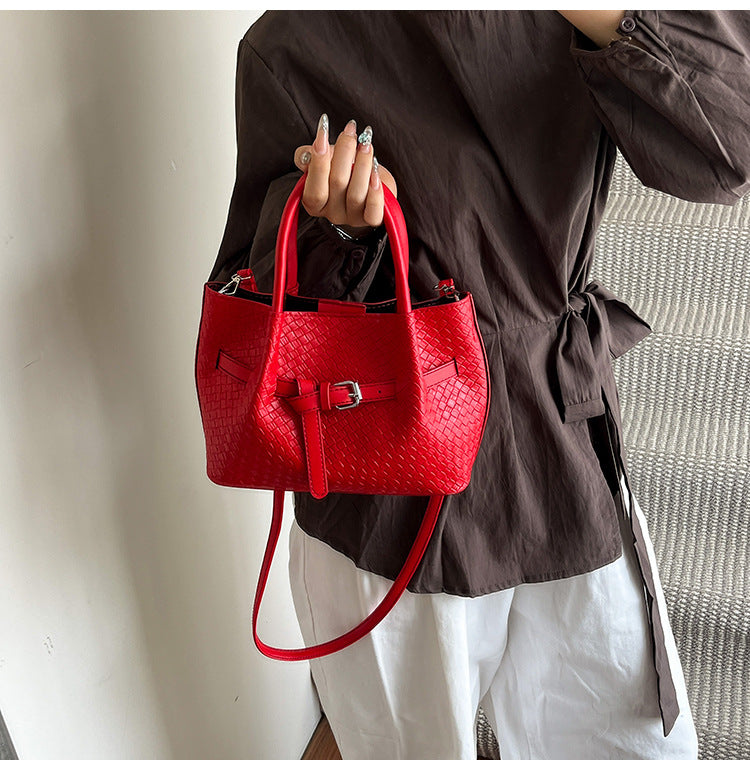 Korean style Niche Sweet Girl Handbag2025New high-end vegetable basket woven bag single shoulder crossbody bag