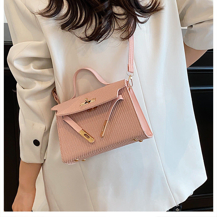 Bag2024New Fashion Small Square Bag Texture PU Handbag Retro Simple Shoulder Bag Trendy Versatile Crossbody