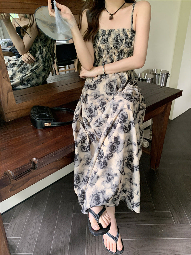 French Hepburn Style Plus Size Strap Dress Women's Summer Design Sense Elegant Waist-Cinching Black Floral Mid-Length Dress