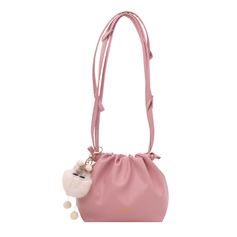 This year's trendy casual fashion elegant women's bag2025New versatile trendy single-shoulder bag with a high-end feel bucket bag