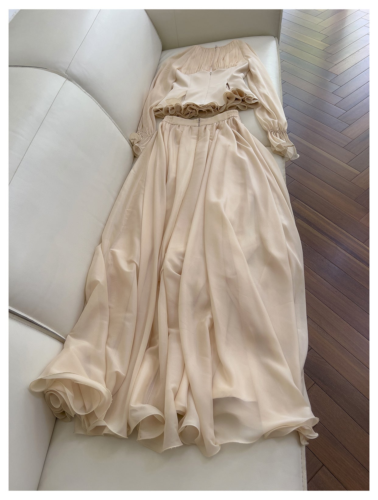 Yige Lila2025Early Autumn New Apricot Waist-Cinching Long Sleeve Coat Paired with Long Skirt 71443+51361