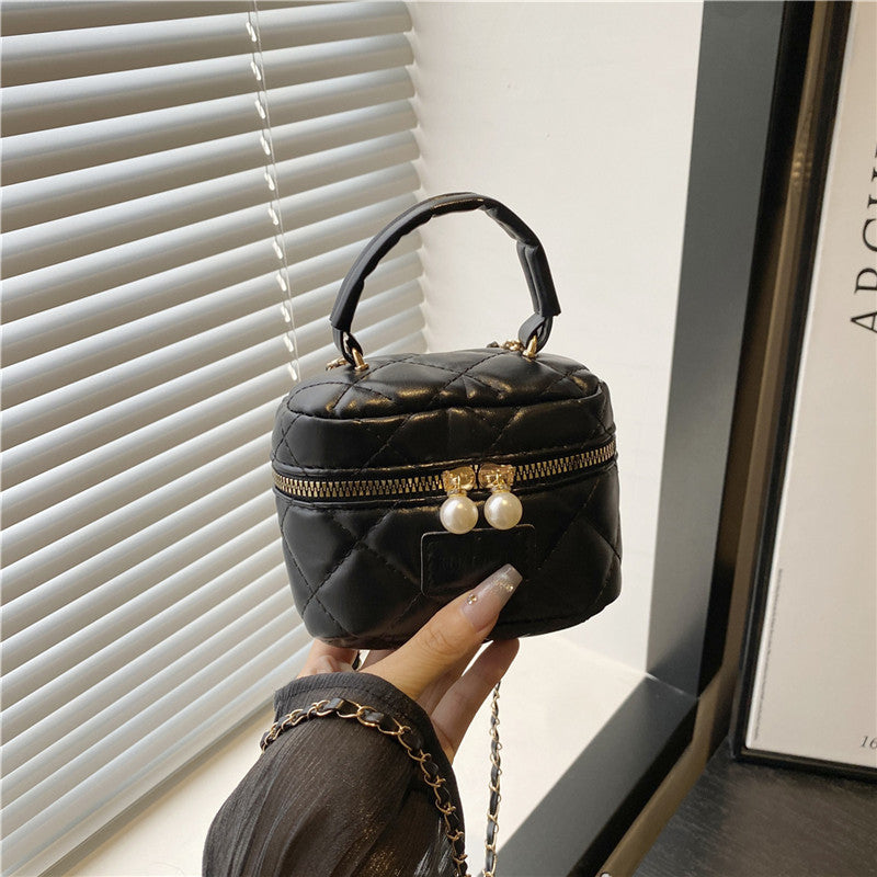 Women's Spring Summer Bag2025New Diamond Chain Bag High-End Fashionable Crossbody Bag Versatile Handheld Small Square Bag