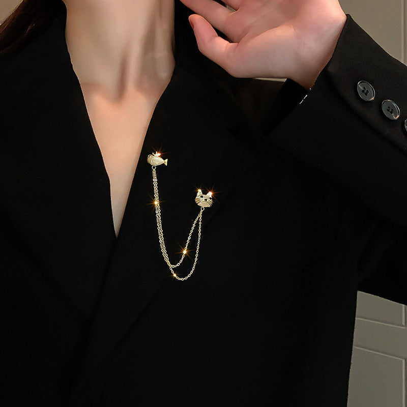Inlaid Diamond Pearl Digital Flower Brooch French Light Luxury Elegant Pin Fashion Niche High-end Suit Accessory for Women