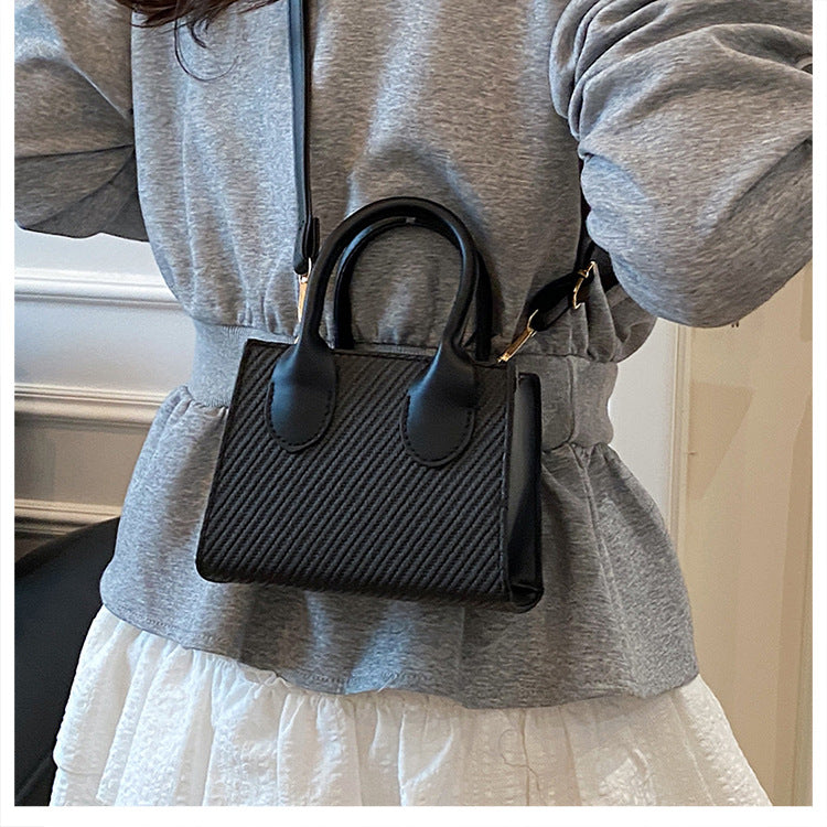 Korean Style Simple Crossbody Personality Small Square Bag2024Summer new style casual stylish single-shoulder bag corduroy handbag